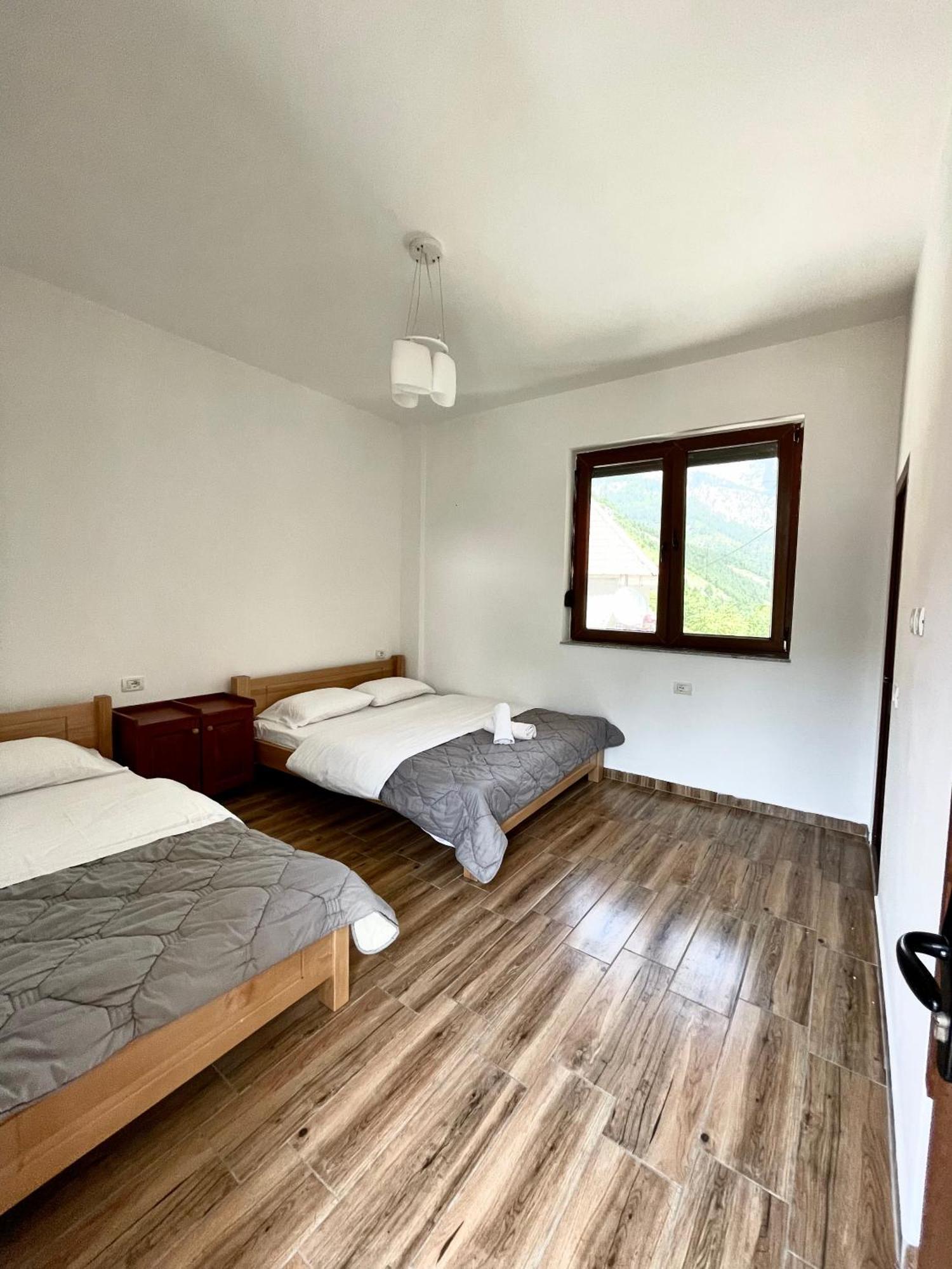 Lazer Cardaku Guesthouse Valbone Exterior photo